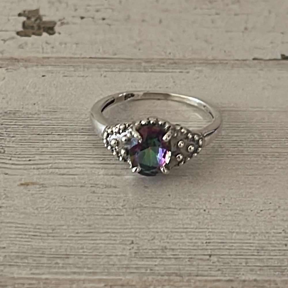 Sparkling Mystic Topaz Silver Ring. - Picture 2 of 8